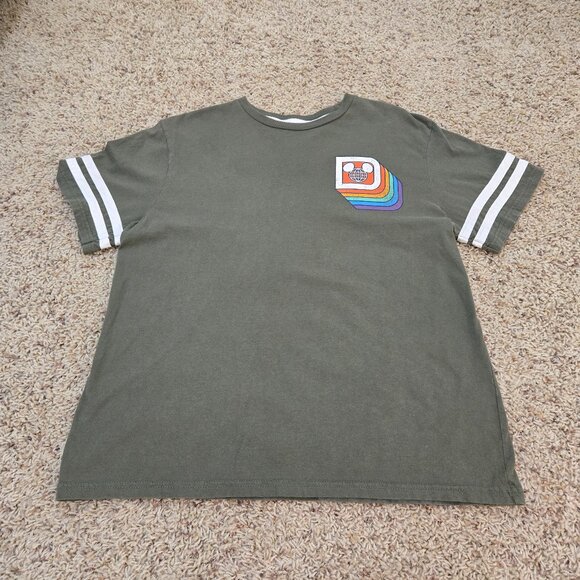Disney Parks Walt Disney World Green T-Shirt Size Adult Size Medium - Picture 1 of 7